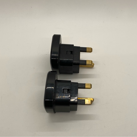 NWOT Travel Adapter US to UK/British Plug (2 in bundle) - Picture 5 of 8